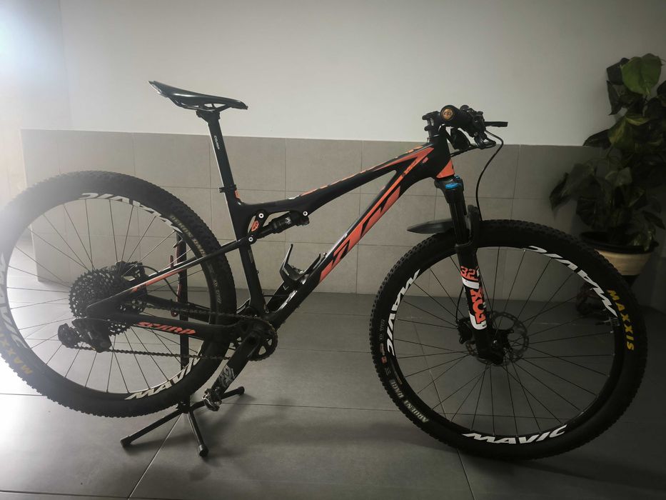 Bicicleta KTM SCARP