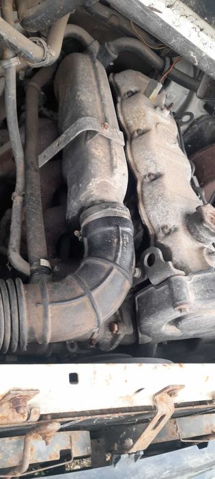 Motor iveco 2500 com caixa de 1991