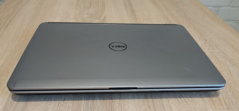Dell E6440 14" 1600*900 i5-4300M + 16gb + 500gb +подсветка