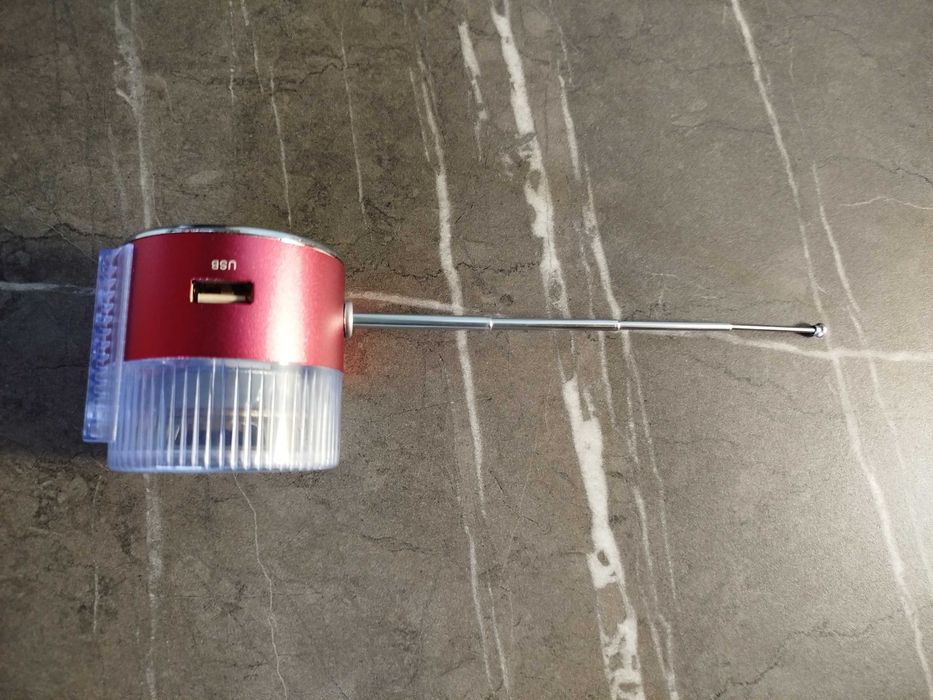 Аудіотехніка, плеєр, приймач.