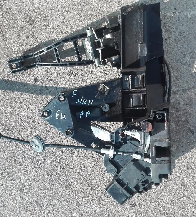 zamek przedni drzwi ford focus mk2 komplet