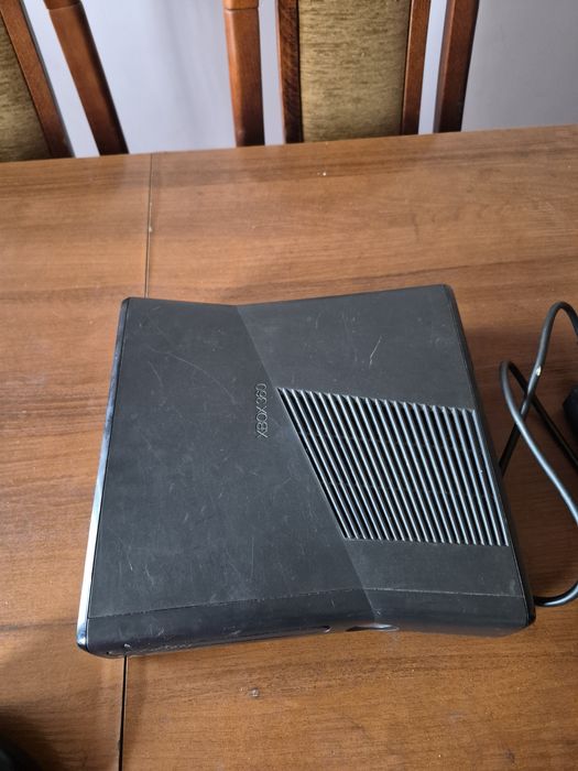 Sprzedam Xbox360 Model 1439