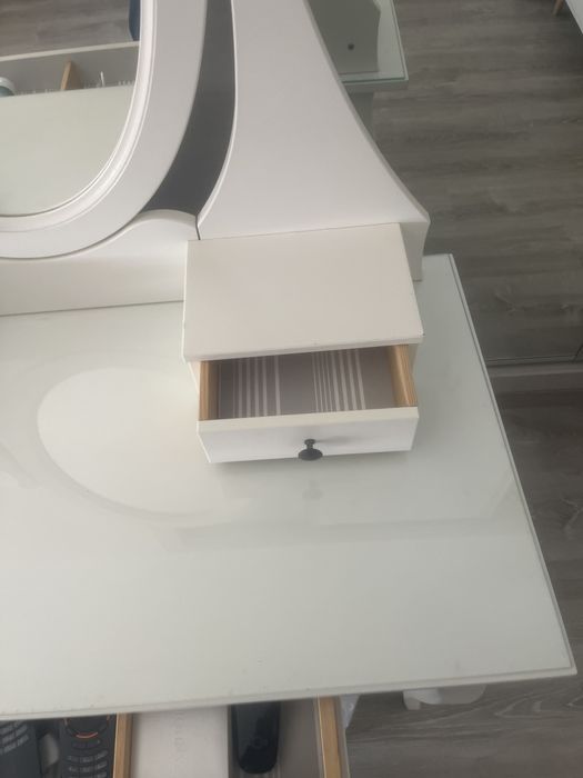 Tocador ikea branco