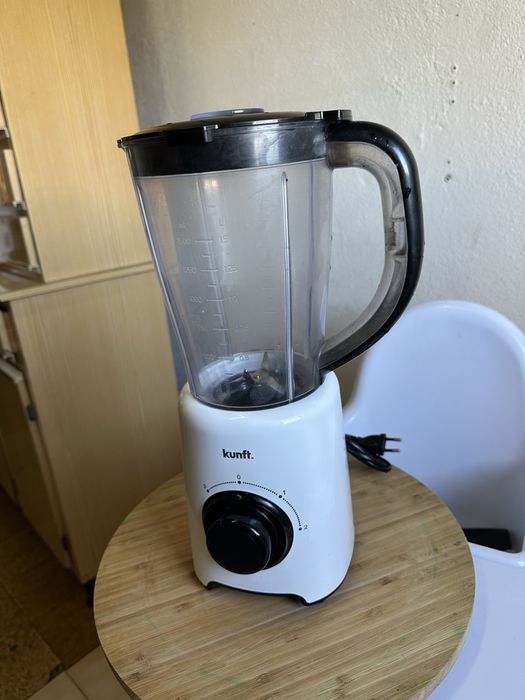 Panela eletrica + liquidificador