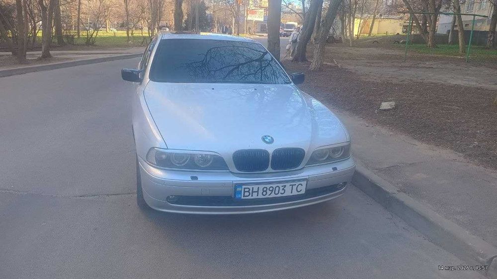 Продам BMW E39 2002