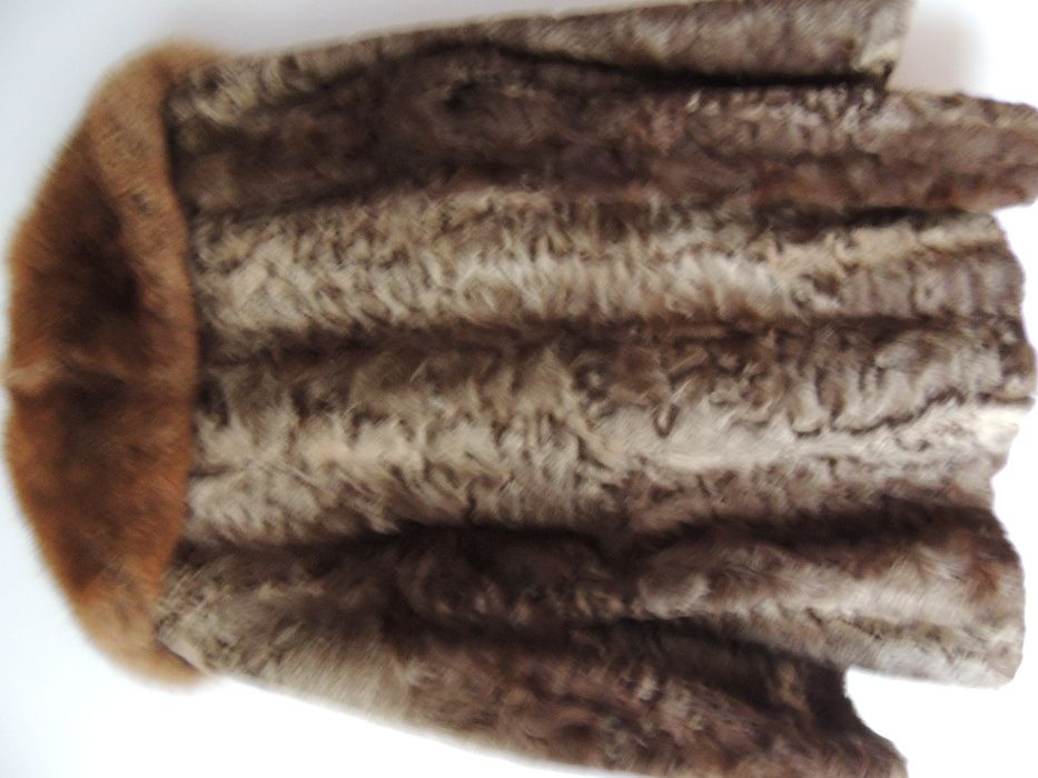 Futro z kóz kaukazkich kołnierz z naturalnego lisa XL 40 42