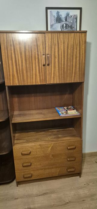 Móvel e armário de sala