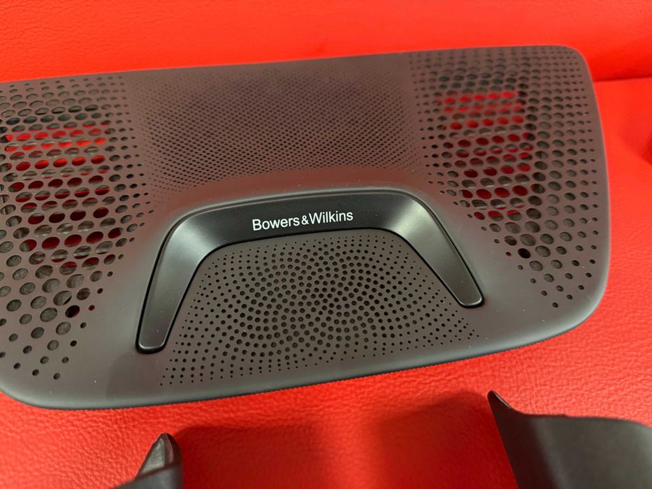 Сетки с подсветкой Bowers & Wilkins на BMW X5 G05 / X7 G07