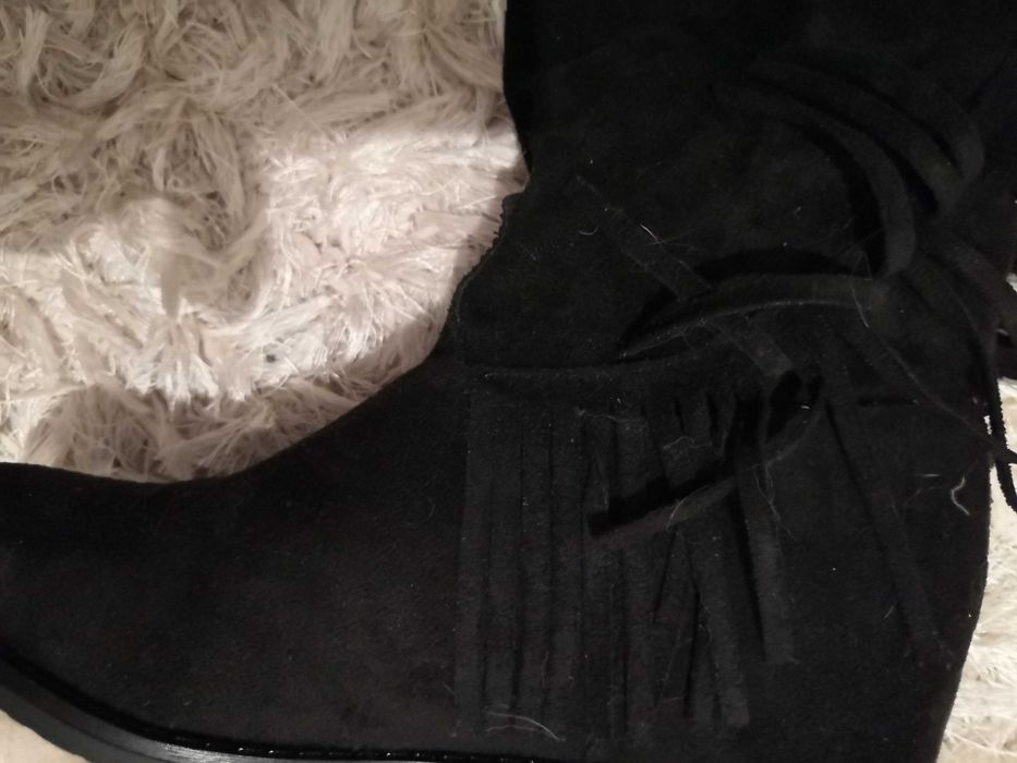 kozaki czarne, zamsz, płaski obcas, frędzle