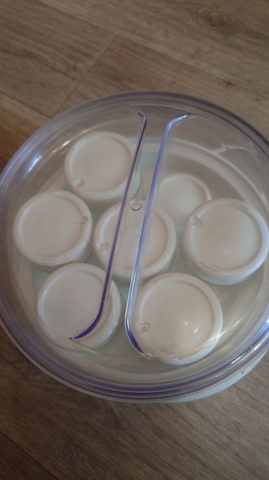 Йогуртниця Moulinex