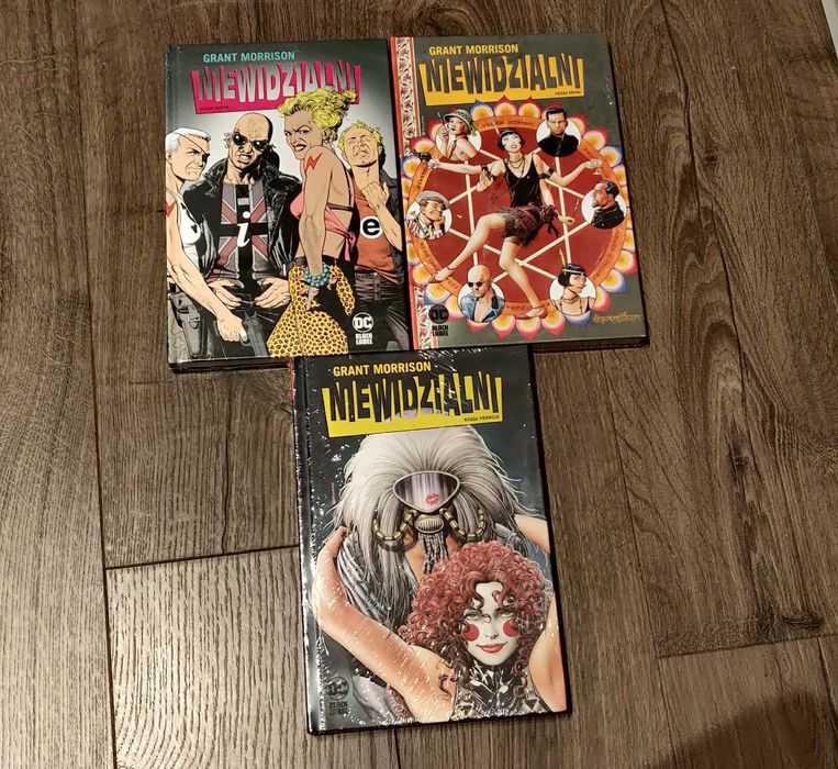 Niewidzialni - 4 tomy - komplet - Grant Morrison - DC Black Label