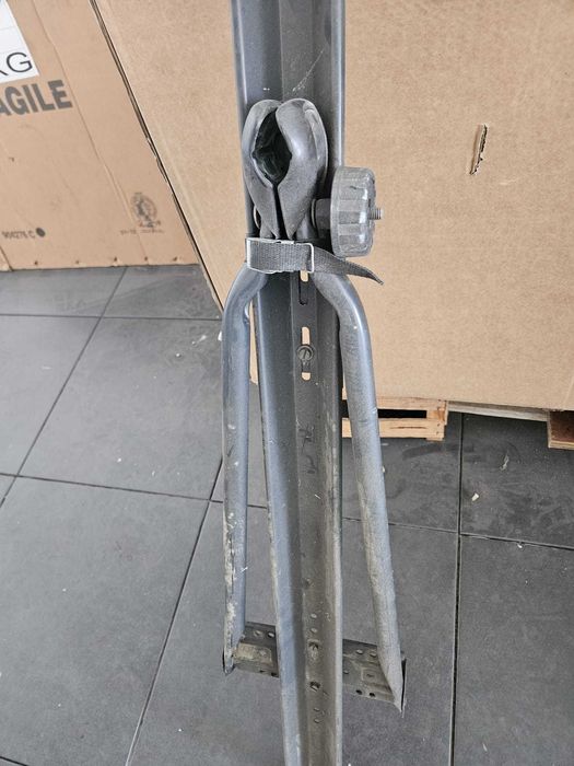 Suportes de Bicicleta para Barras de Tejadilho (Venda Individual ou Conjunto)