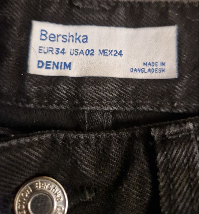 Spodnie Bershka Denim czarne 34