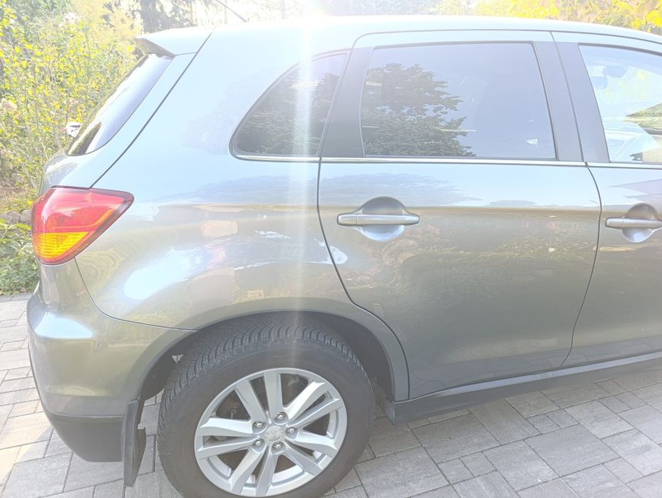 Samochód Mitsubishi asx