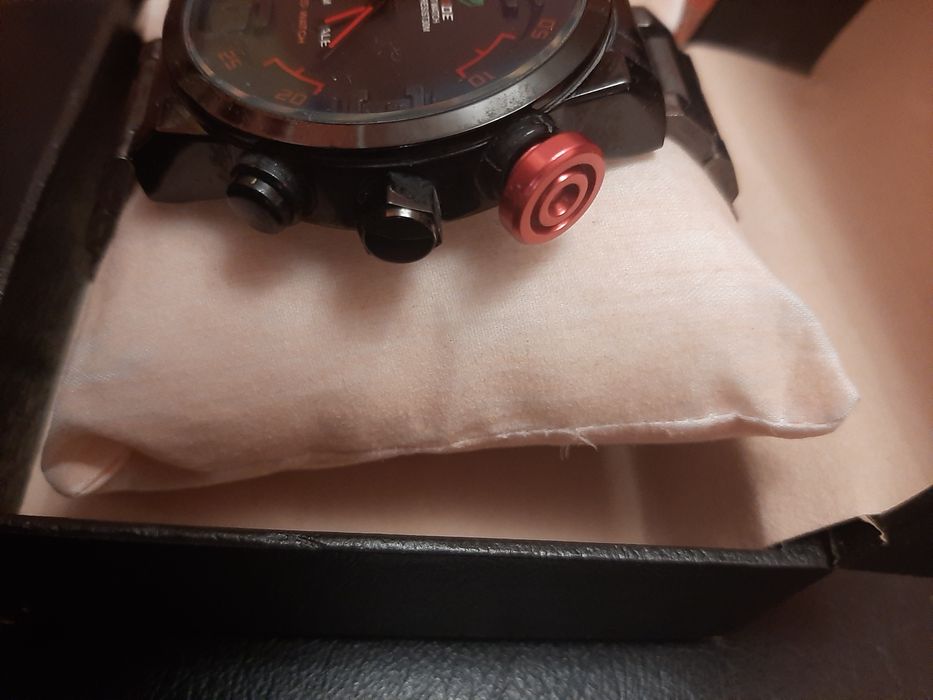 Продам часы как новые