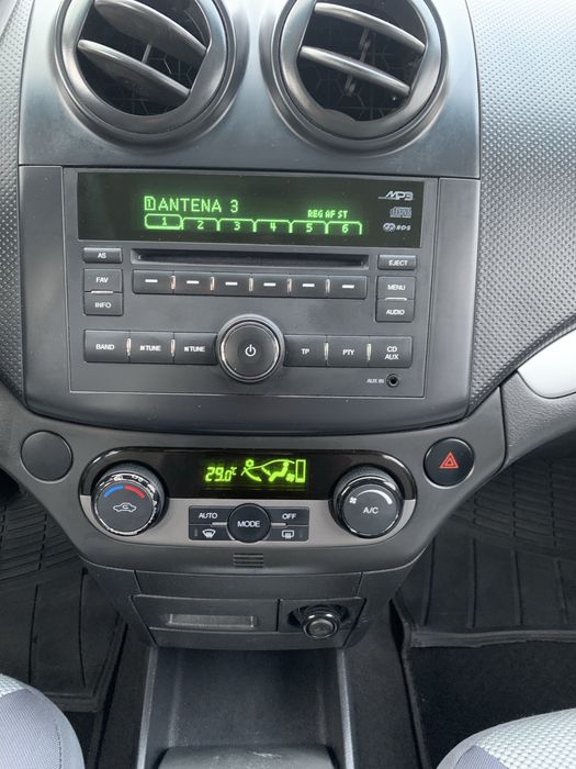 Chevrolet Aveo 174mkms //AC - Impecável