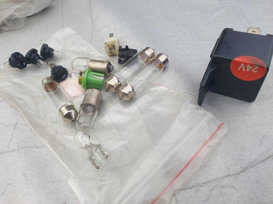 Лампи автомобільні 24 вольта