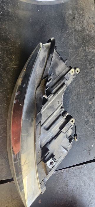 Farol esquerdo Volkswagen Polo de 2014 a 2017