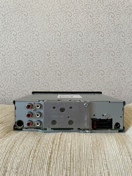 Продам автомагнітолу KENWOOD KDC-BT45U
