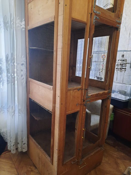 Витрина в 3 этажа для шиншил хорьков и другой живности