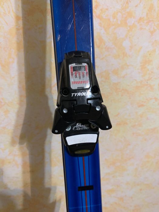 Лижі зимові ATOMIC