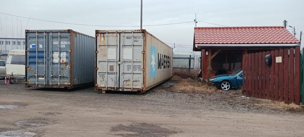 Wynajmę  kontenery magazynowe