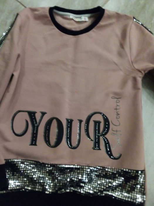 Продам кофтинку для дівчинки