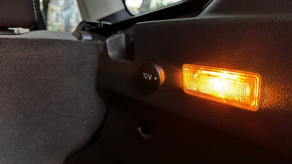 Продам  Ford escape