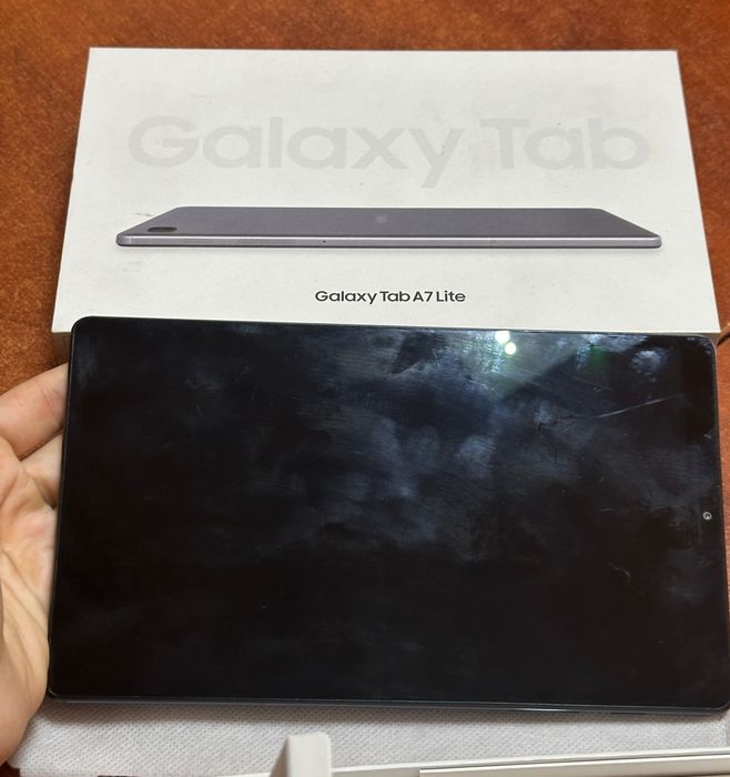 Продам планшет Galaxy Tab A7 lite