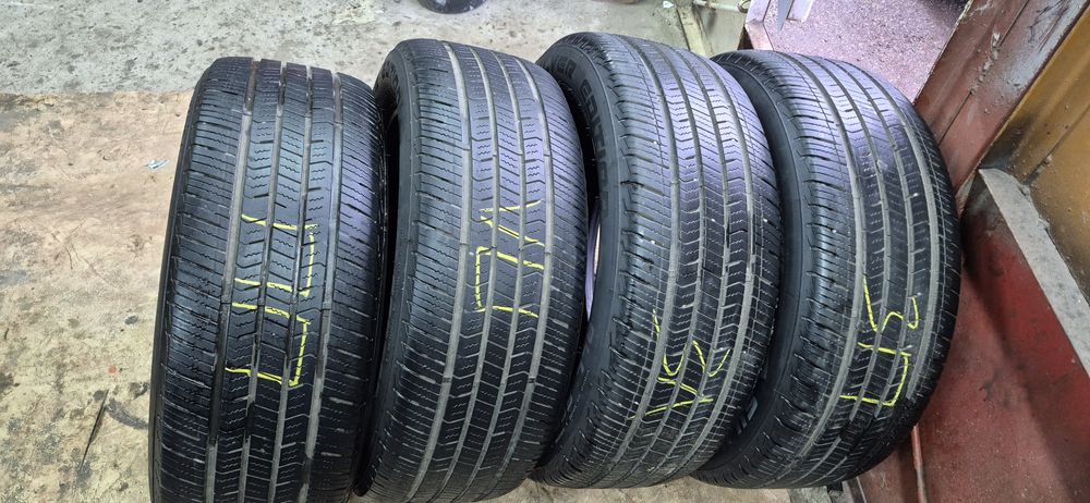 Всезенонна гума ARIZONIAN 215 55 17