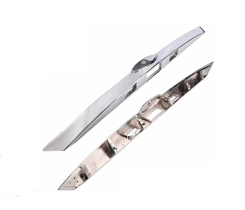 Puxador porta malas Ford Focus de 2007 a 2011 S/camara traseira Novo