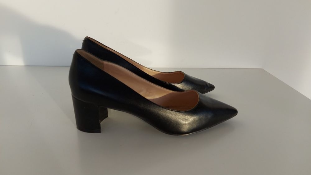 Buty czółenka Nine West w rozmiarze 39