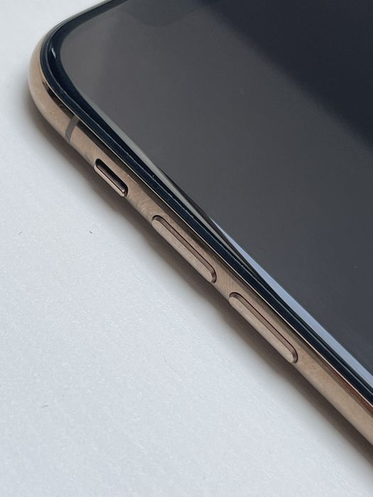 iPhone XS 256GB złoty