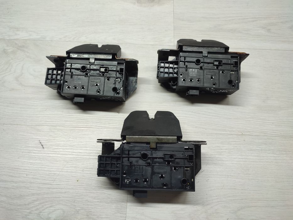 Замок багажника Опель вектра ц Opel Vectra C Signum