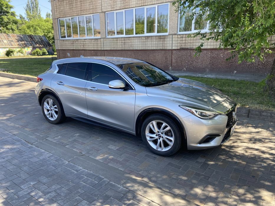 Infiniti qx30 2017