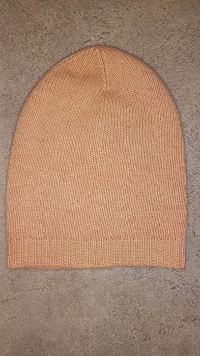 Czapka damska Reserved