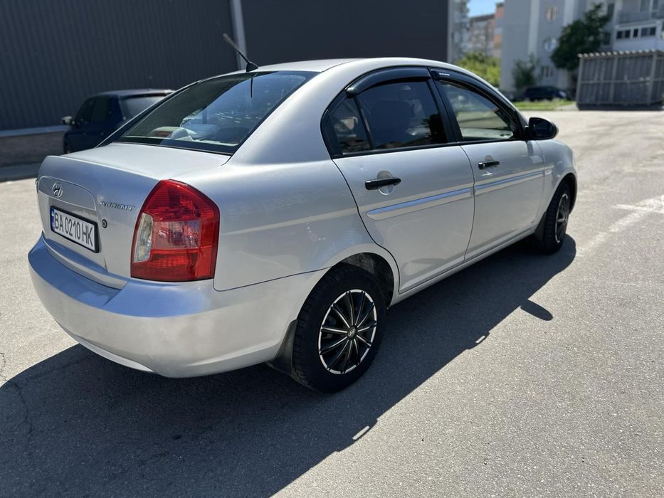 Hyundai Accent автомат