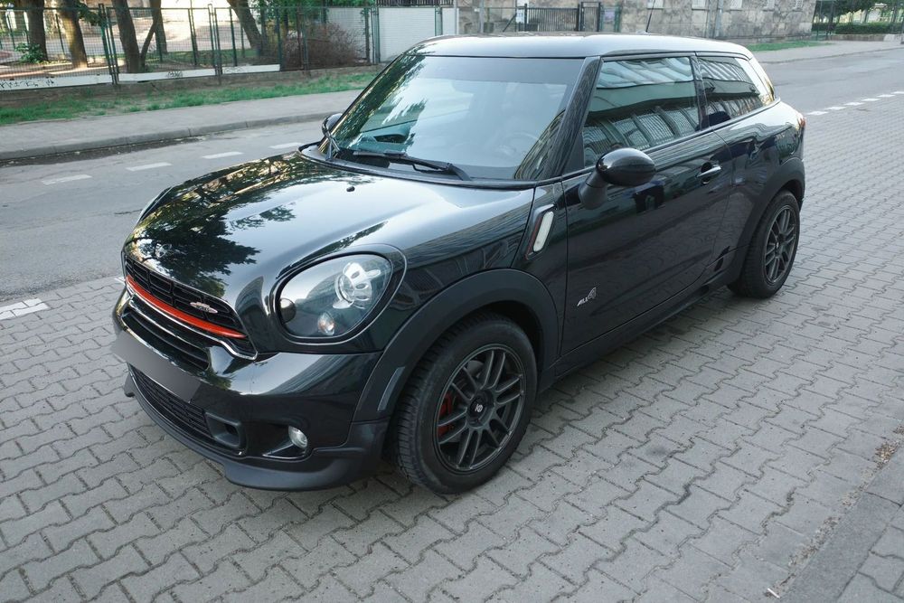 MINI Paceman