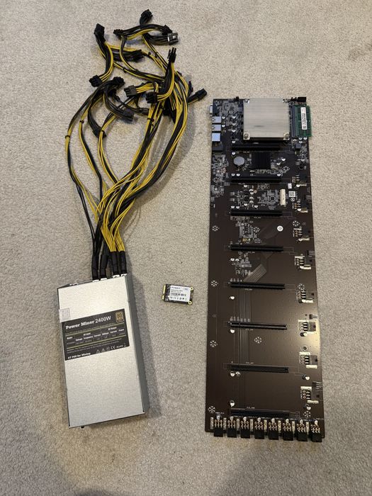 Kompletny Zestaw /  Płyta glówna / zasilacz