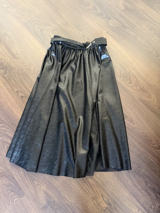 Юбка zara эко кожа s размер