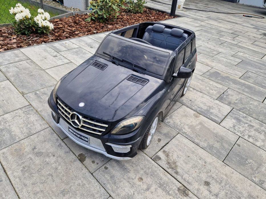 Samochod mercedes akumulator dziecko