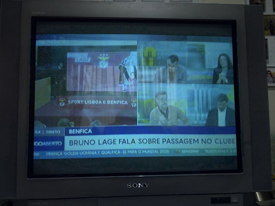 Televisao Sony FD Trinitron