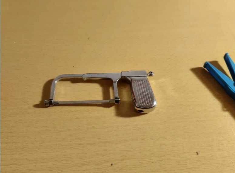 Isqueiro Serrote a funcionar