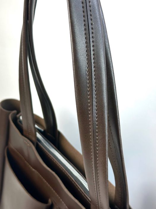 Стильний коричневий шопер під ноутбук та А4. Чорний иа коричневий