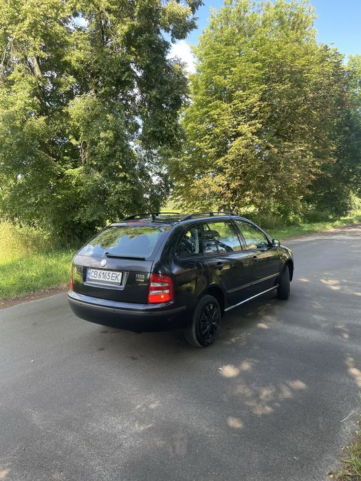 Продам SKODA FABIA 1.4 бензин