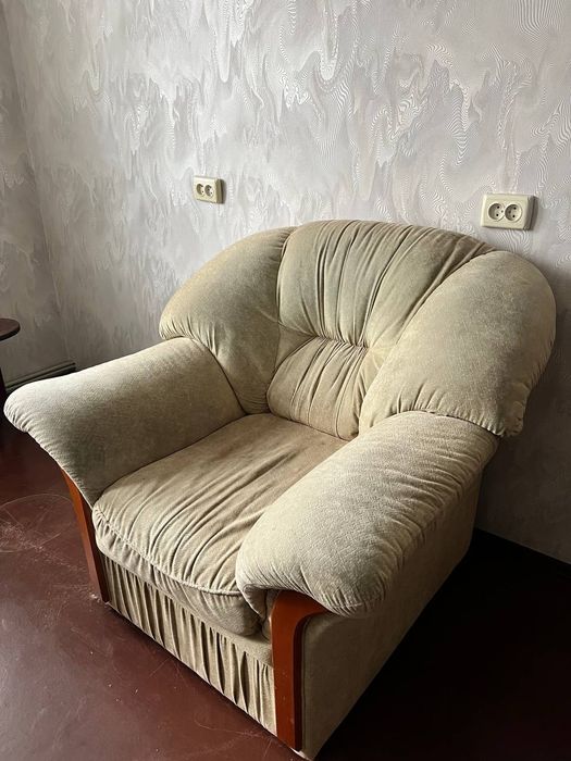 Диван  і крісло м'яке