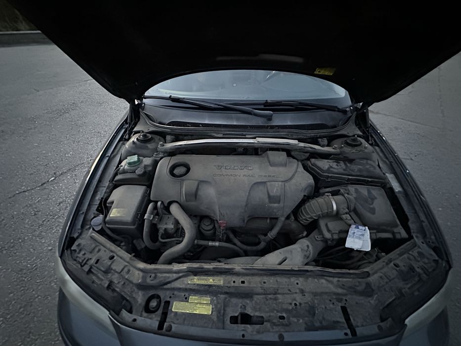 Продам:Volvo V-70 2.4diesel