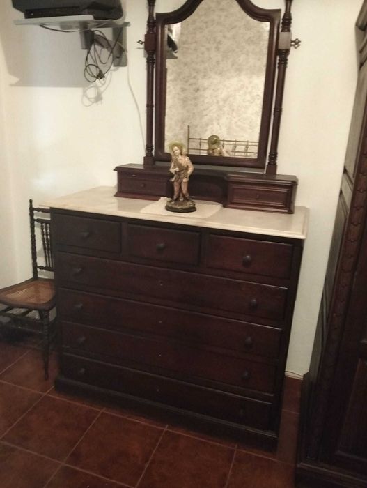 Mobília de quarto estilo Luís XVI