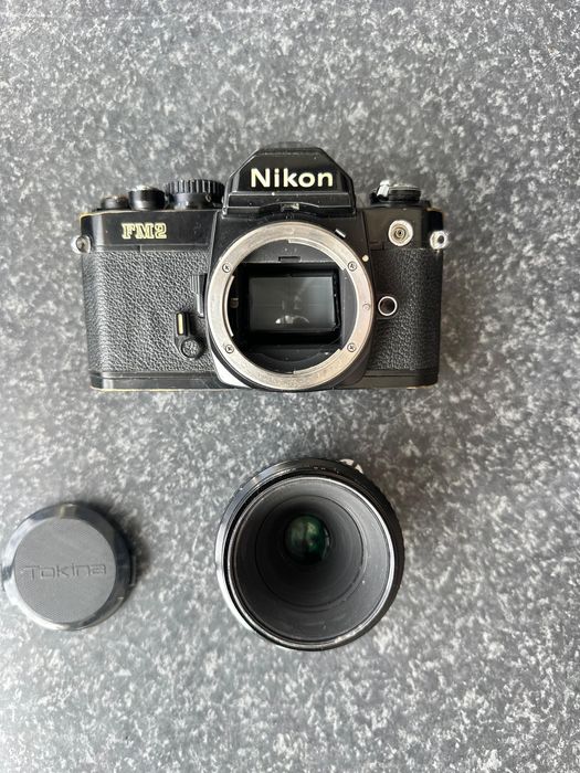 Urgente NIKON FM2 lente 55Micro