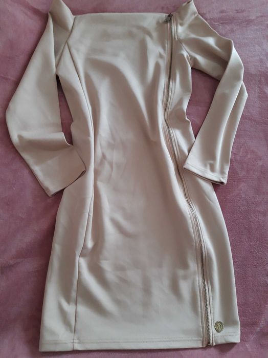 Vestidos cada - 10€